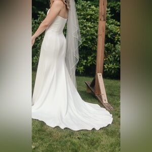 Watters white wedding gown